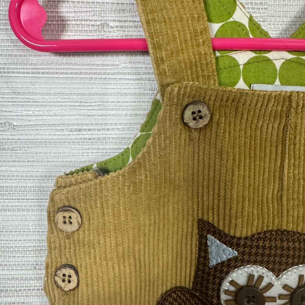Kid’s Mud Pie Tan Corduroy Owl Overalls Size 6-9 Months - Picture 4 of 9